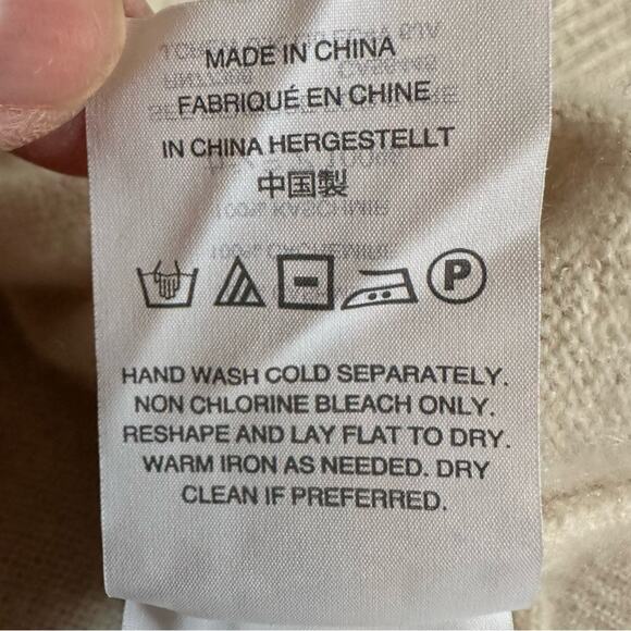 J Crew 100% Cashmere Knit Sweater Ivory Ruffle V Neck Long Sleeve Small * flaw - Picture 5 of 15